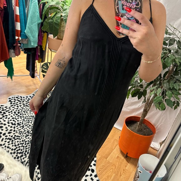 Frame V-Neck T-Strap Midi Slip Dress Black Size Medium - Picture 14 of 14